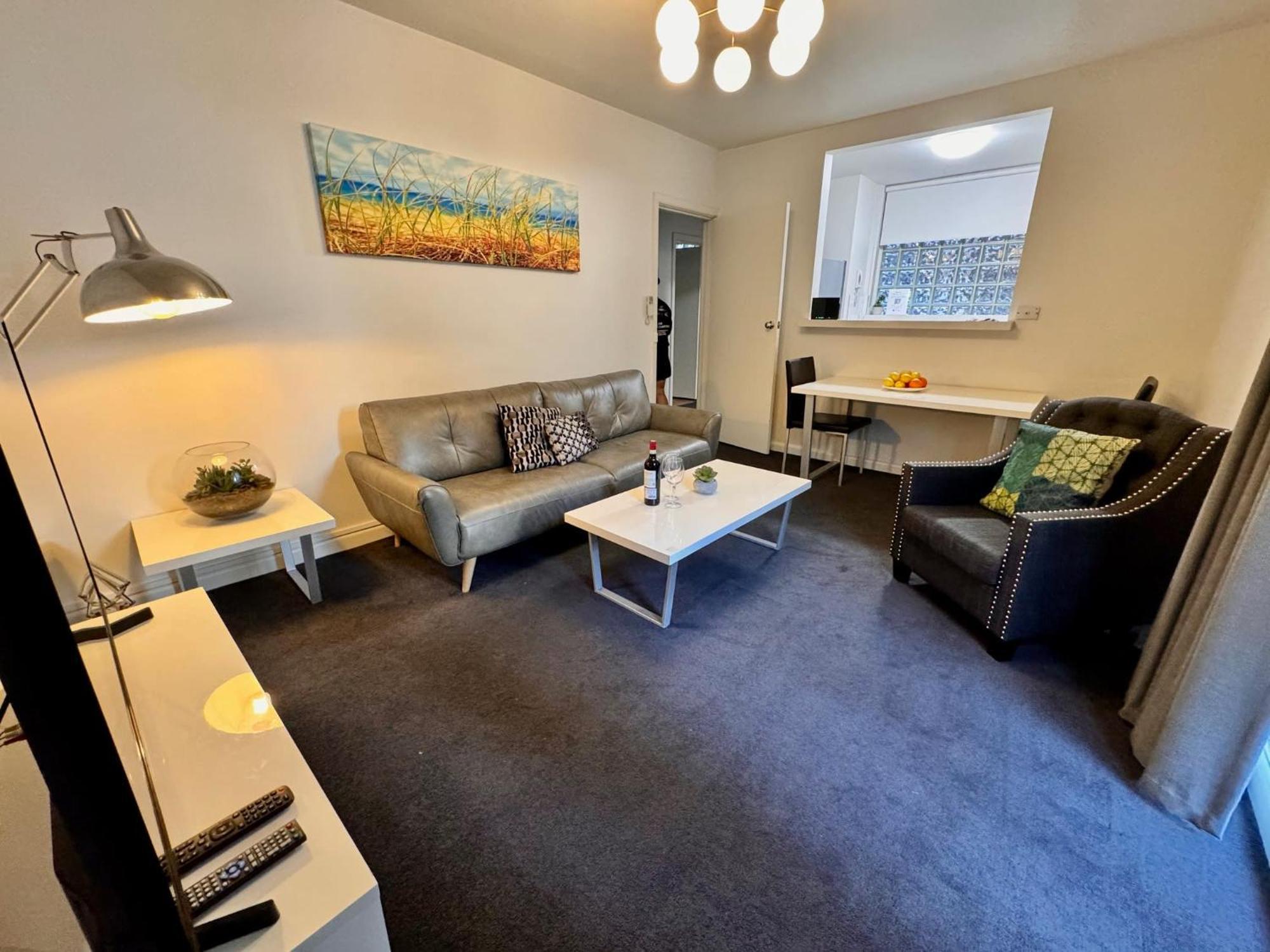 1 Bdrm With Parking, Walk To Beach Мельбурн Экстерьер фото
